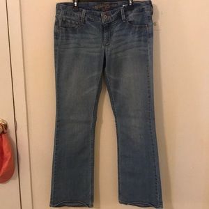 Bootcut jeans